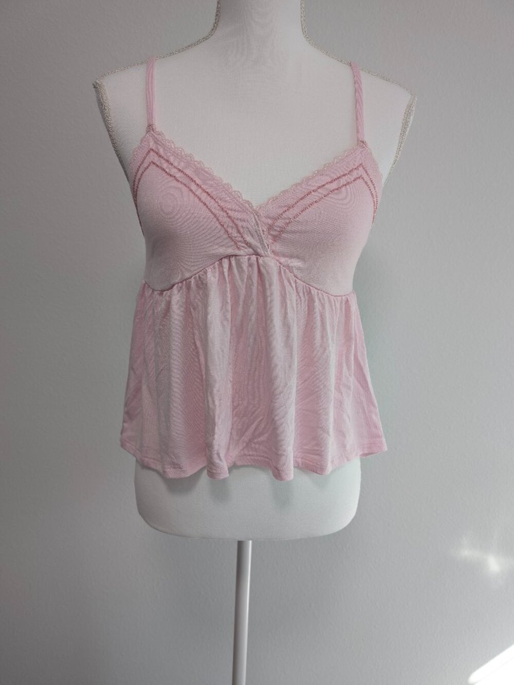 Riley & James Women's Pink Solid Lace Trim Beaded Camisole Adjustable Straps M
